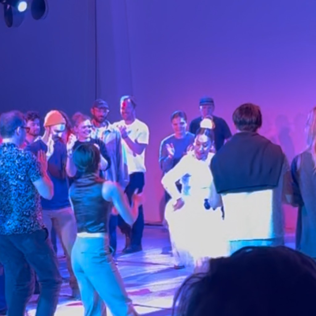 CarOlé Flamenco performing with a crowd gathered around her
